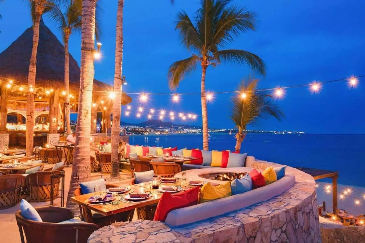 Dom wakacyjny 2 Bd 5-Star Beachfront Paradise Cabo San Lucas