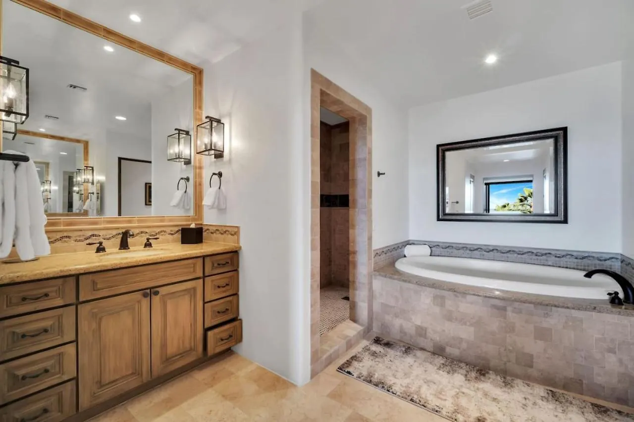 2 Bd 5-Star Beachfront Paradise Cabo San Lucas Dom wakacyjny