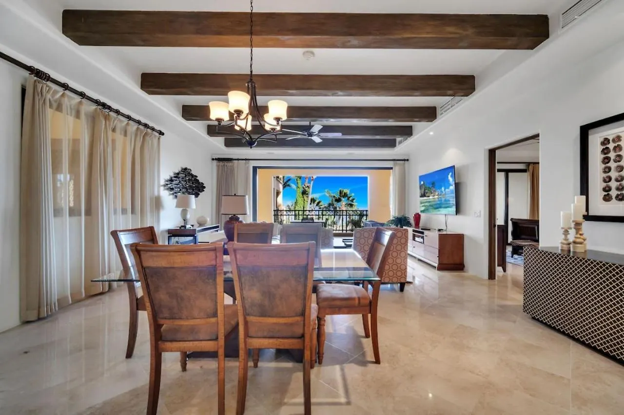 2 Bd 5-Star Beachfront Paradise Cabo San Lucas