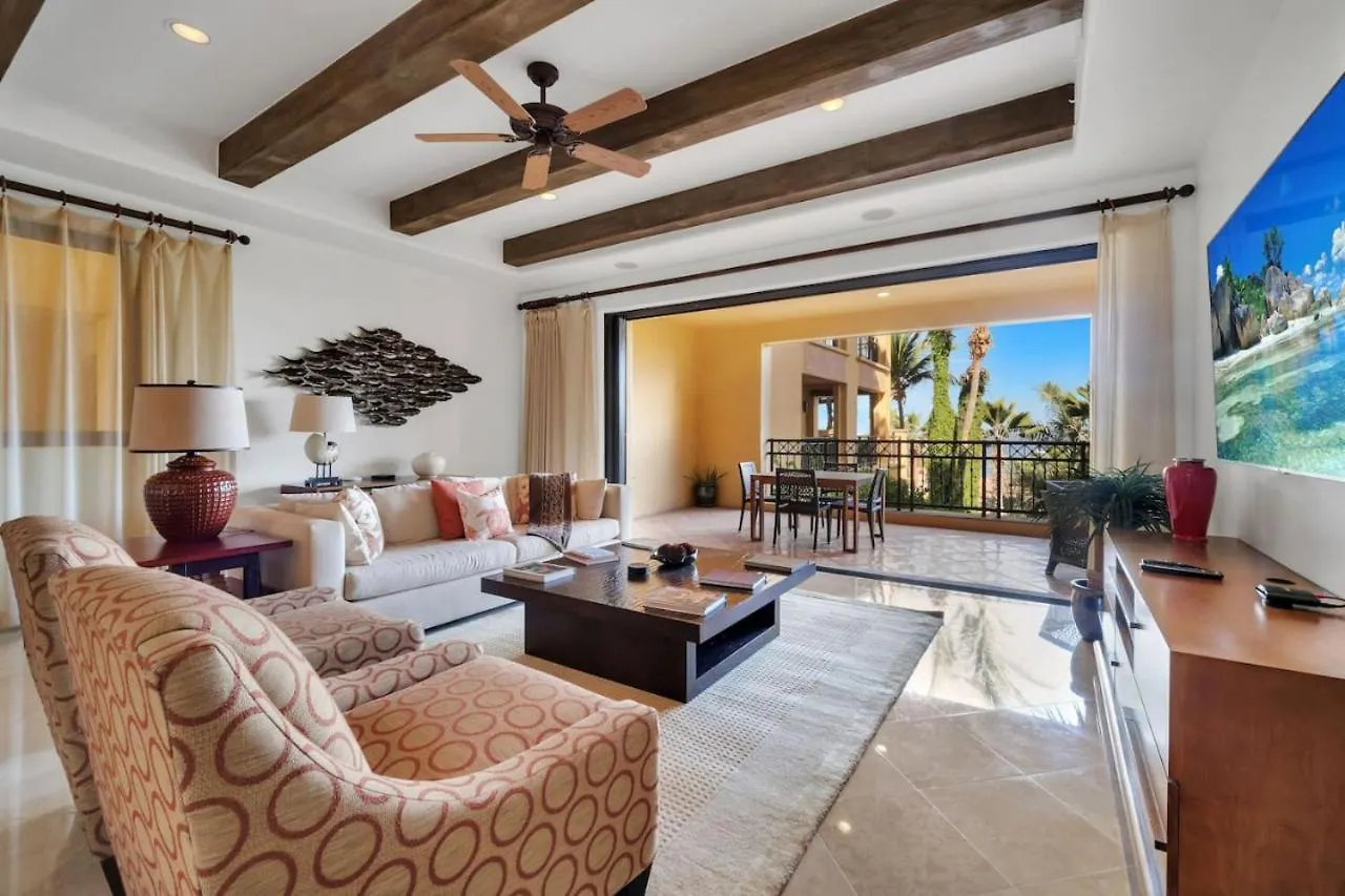 2 Bd 5-Star Beachfront Paradise Cabo San Lucas 0*,